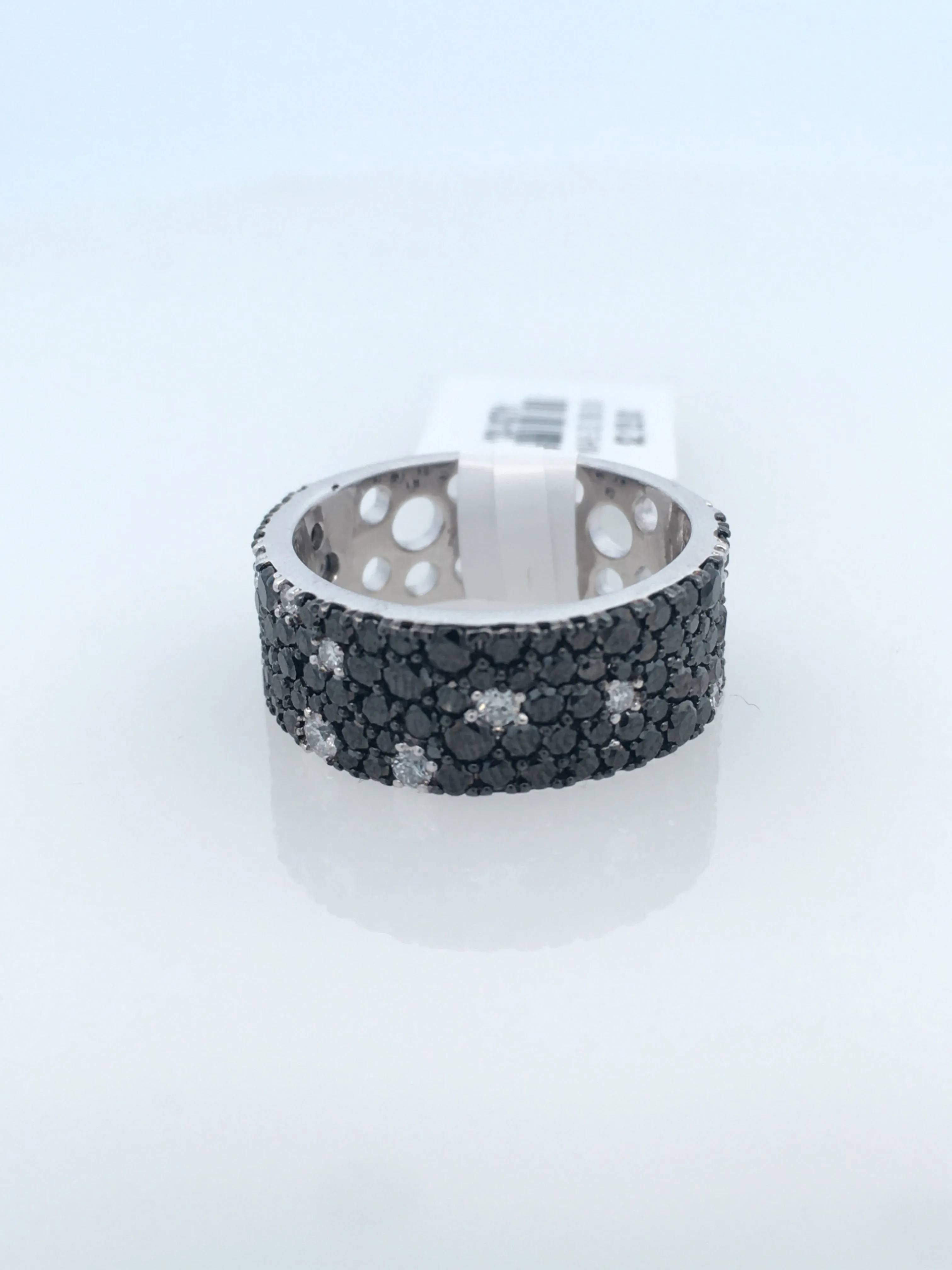 18K White Gold 1.91ct. Black And White Diamond Cluster Fashion Ring