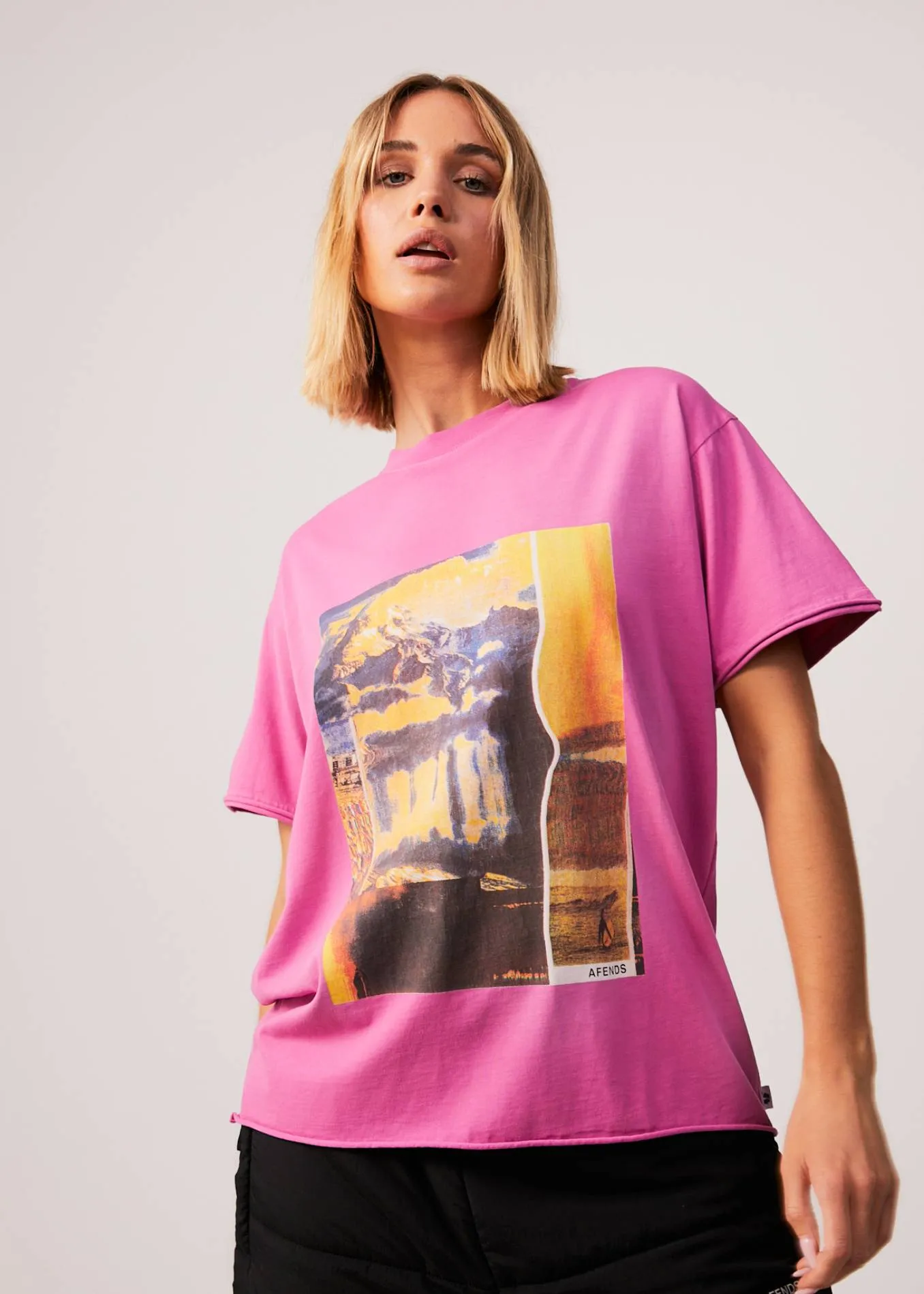 AFENDS Womens Boulevard - Oversized Graphic T-Shirt - Worn Bubblegum