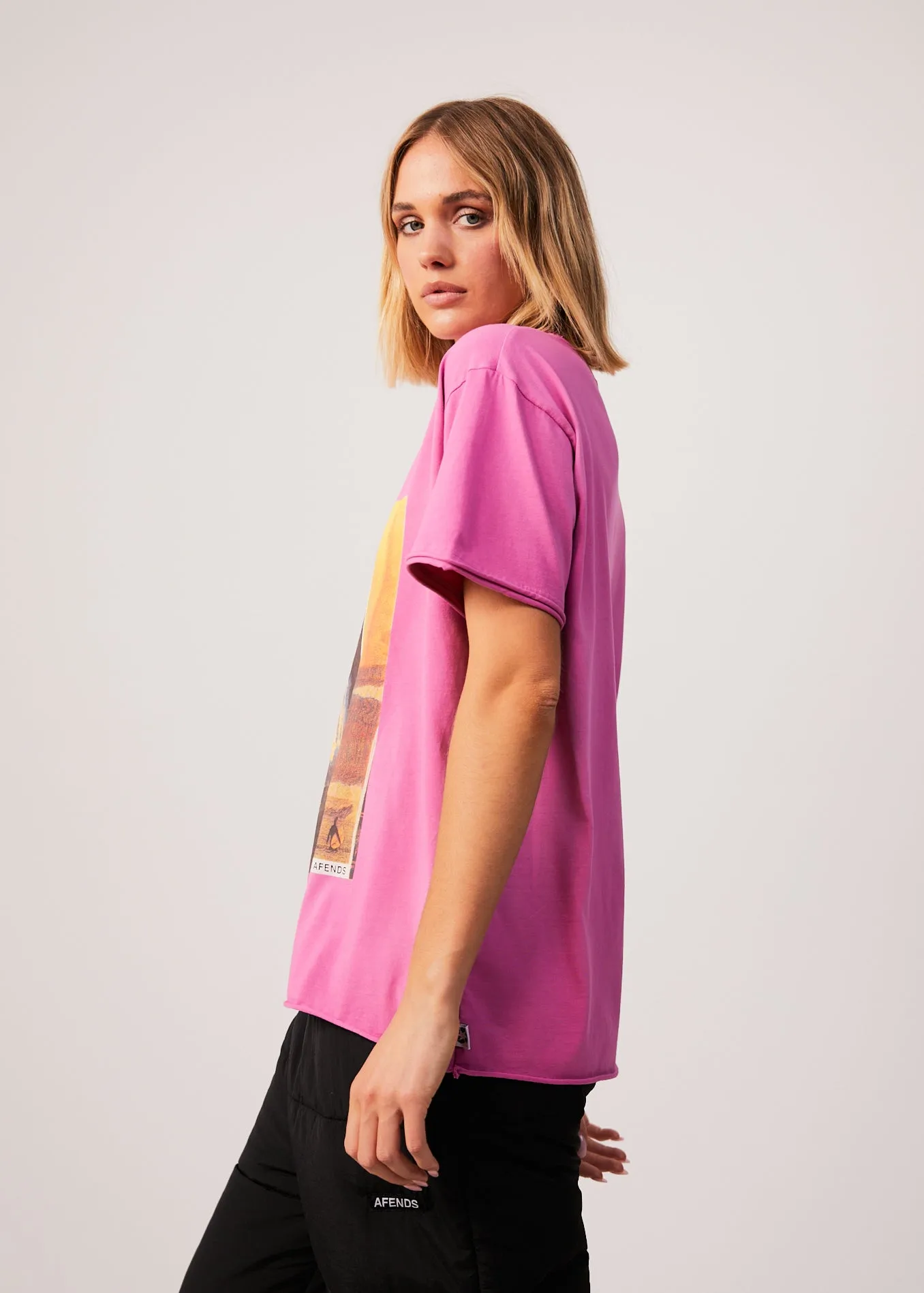 AFENDS Womens Boulevard - Oversized Graphic T-Shirt - Worn Bubblegum