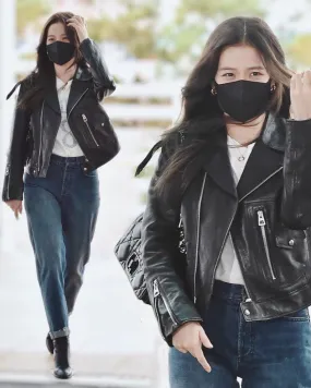 Blackpink Jisoo Black Cropped Leather Jacket