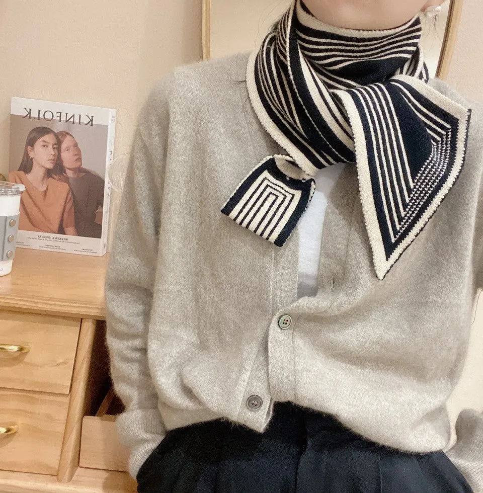 JC023330 Beige-Black Cross-Front Geometric Stripes Scarf