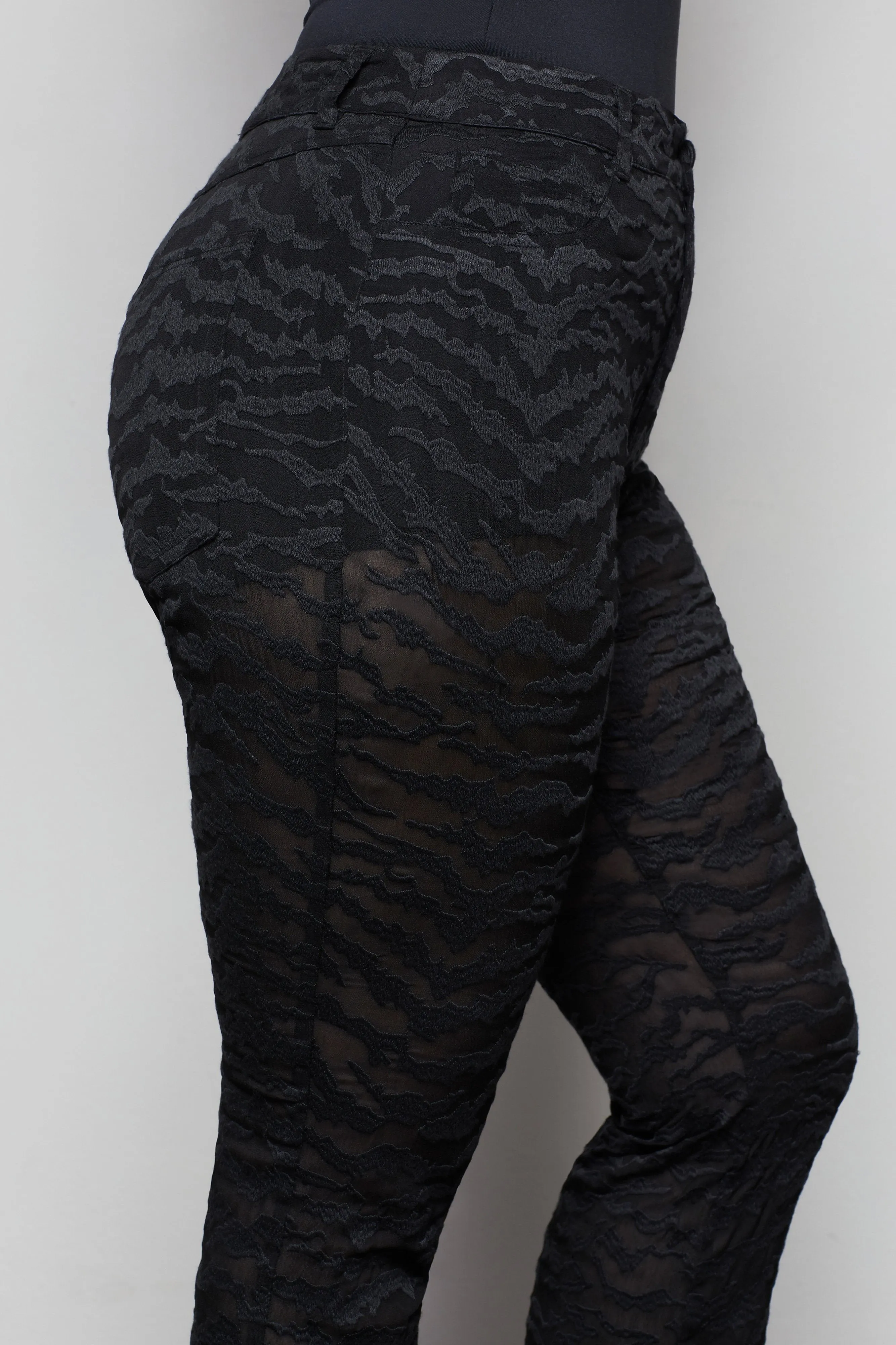 LUSH EMBROIDERED GOOD STRAIGHT | BLACK001