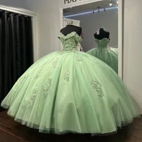 Luxury Sage Green Mexican Quinceanera Dresses Applique Lace Prom Gown        fg6685