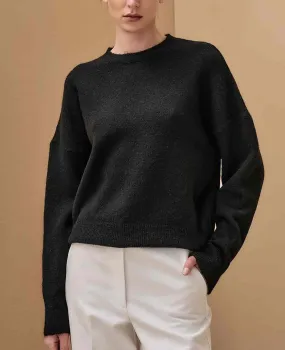 ROUND NECK PULLOVER "JOYA" BLACK