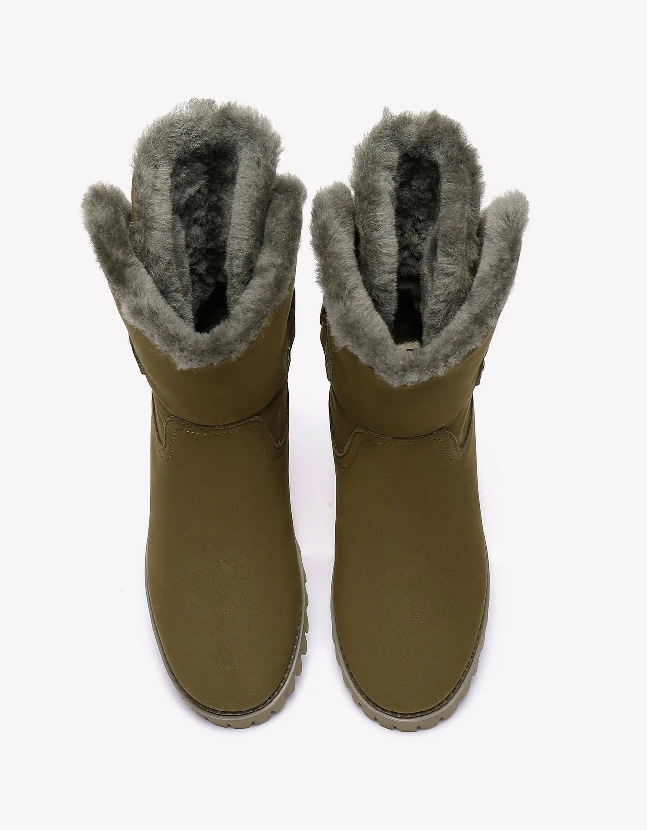 URBAN UGG® Tina