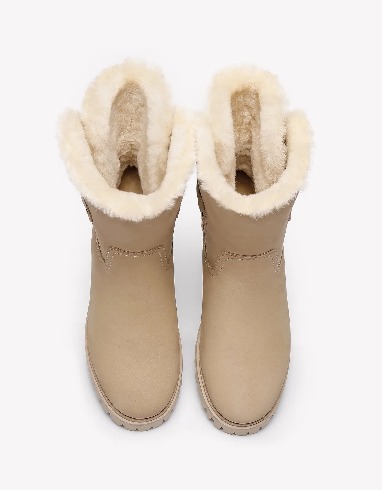 URBAN UGG® Tina